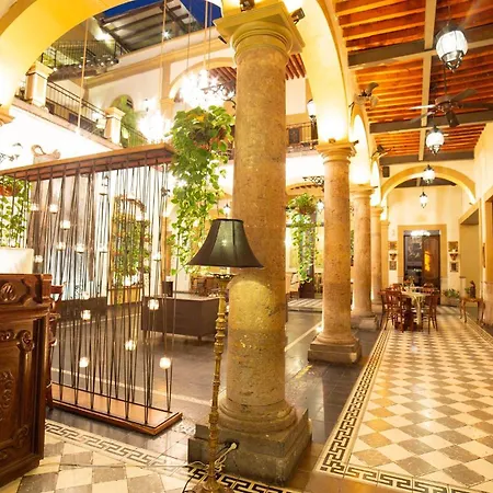 Casa Pedro Loza-3