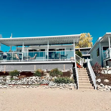 Peachland Beach Resort-3