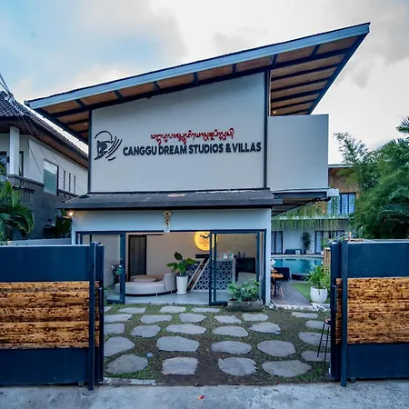 Canggu Dream Studios & Villas-2