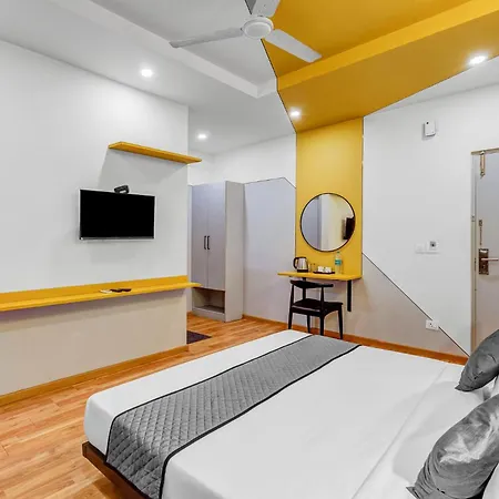 Upar Hotels Nungambakkam Nearby Us Consulate Apollo Hospital Sankara Nethralaya-2