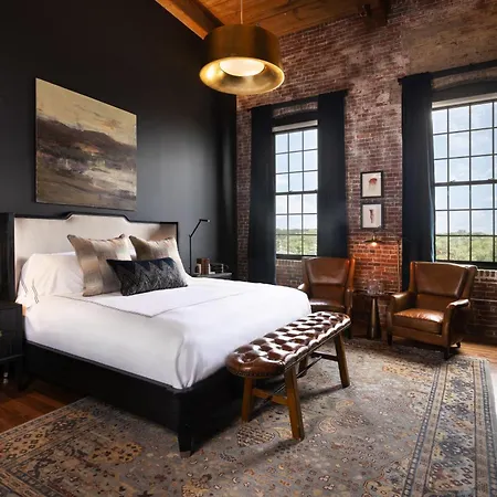 The Lincoln Hotel-2