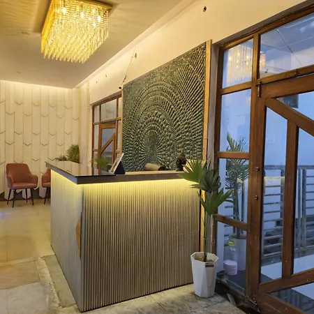 The Royal Orchid-2