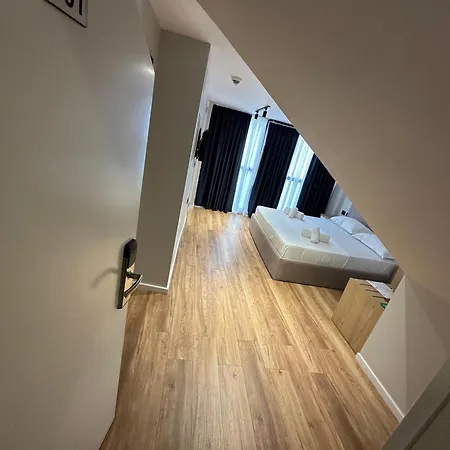Hotel Bel Ami Tirana 2-3