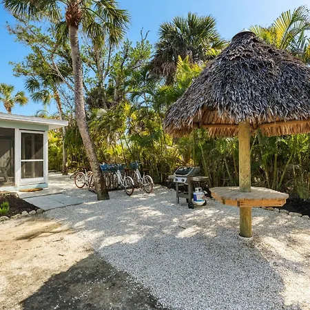 The Driftwood Inn-3