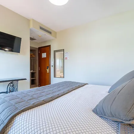 Hotel Montmar-3