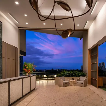 The Ritz-Carlton Residences, Waikiki Beach Hotel-3