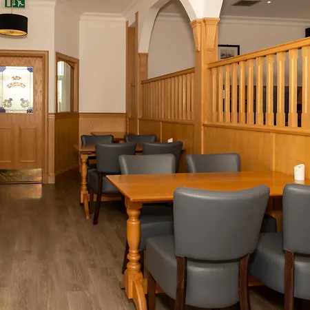 Station Hotel-3