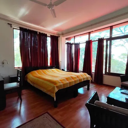 Clouds End Villa, A Heritage Home Stay, 10 Mins From Mcleodganj-2