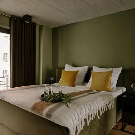 Art Apartments-3