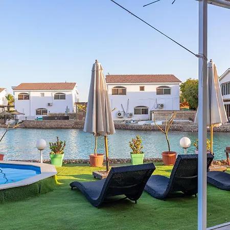 Aden Beach - Sea View Room - أجانب فقط-3