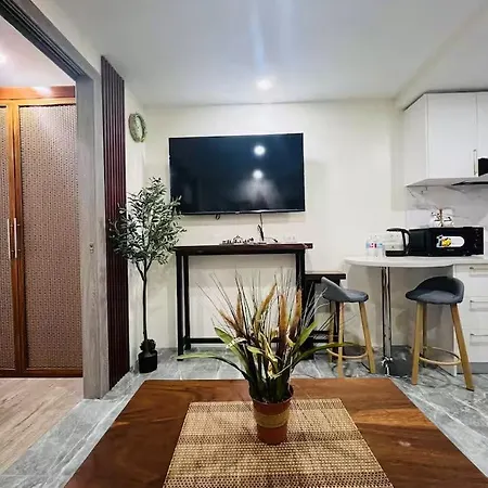 Baguio Condo - City Hub - Urban Oasis In Pines With Pool & Mountain View-3