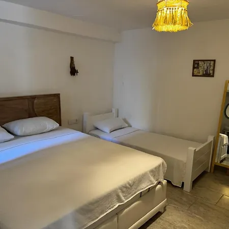 1881 Otel-3