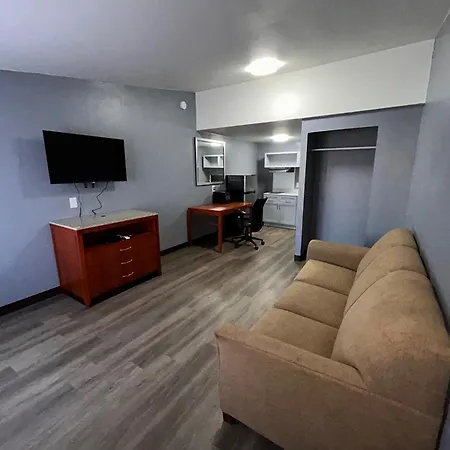 Sunwestern Suites-3