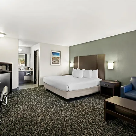 Best Western Desert Villa Inn-2