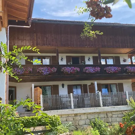 Gästehaus Sonnenbichl-3