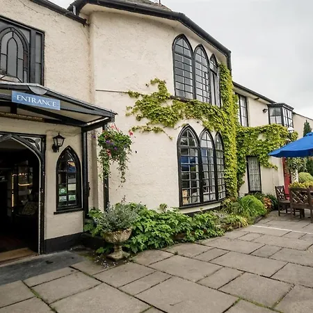 Lifton Hall-3
