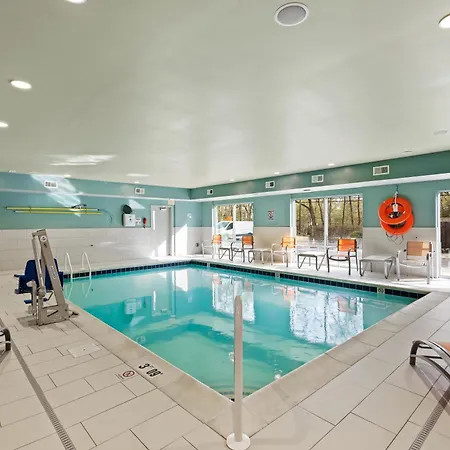 Holiday Inn Express & Suites - North Brunswick By Ihg-2