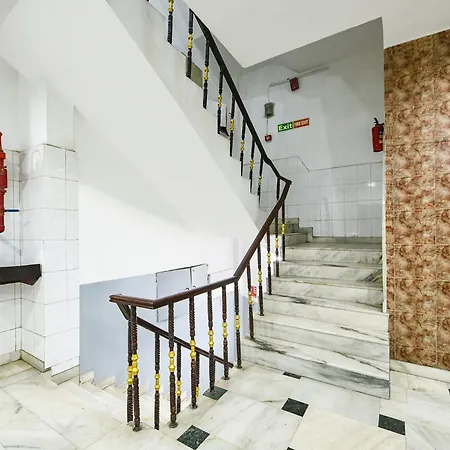 Fabhotel Delhi Darbar Near Karol Bagh Market-2