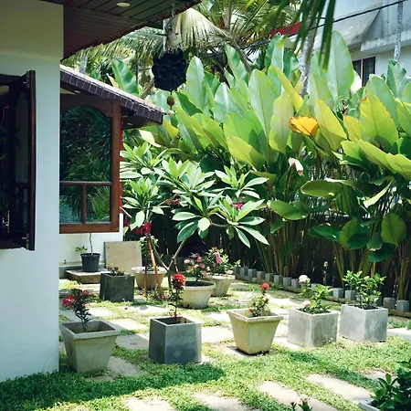 Hotel Holiday Home-3