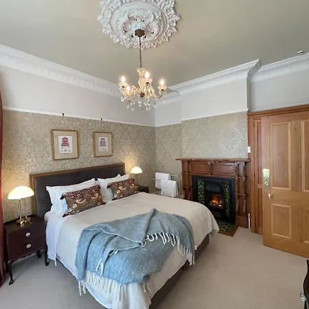 Plane Tree Villa-2