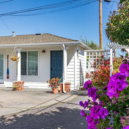 Swell House Santa Cruz-2