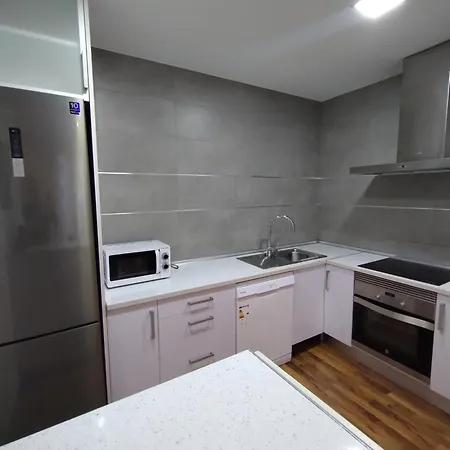 Alicante Suite Centro habitación con baño privado-3