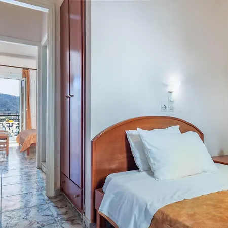 Lemonis Rooms-2
