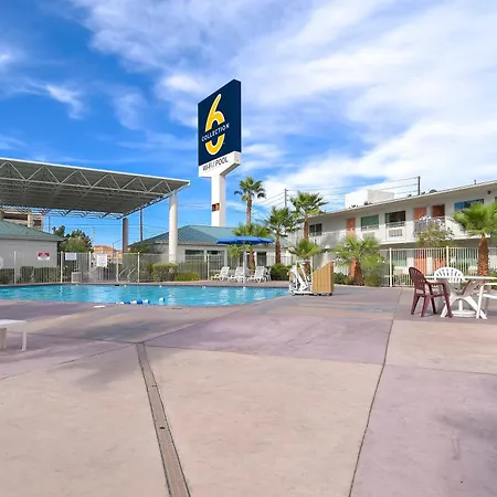 Motel 6-Las Vegas, NV - Tropicana-3