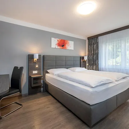 Hotel Ganslhof - Adults Only-2