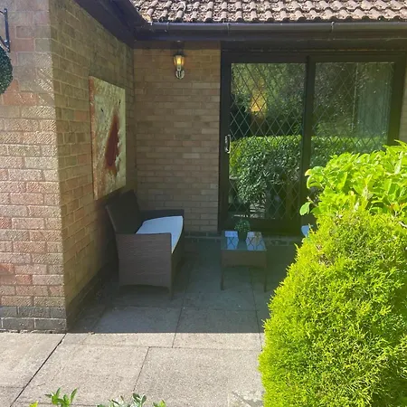 Barncroft Luxury Bed & Breakfast - Top Rated Near Birmingham Nec & Airport-3