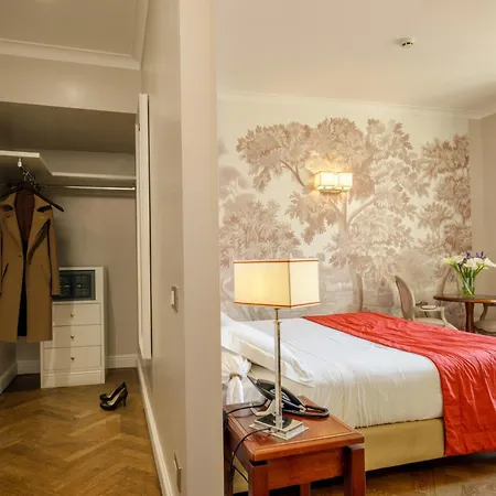 Vivaldi Luxury Rooms-3