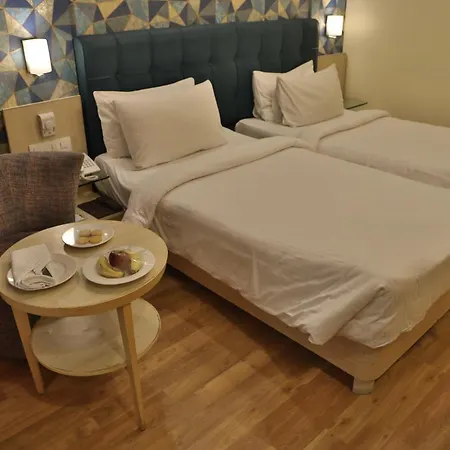 Sarovar Portico Naraina, Hotel-2