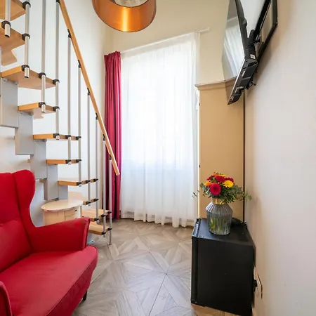 Residenza Conte di Cavour&Rooftop - dBe Hotels-3