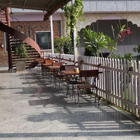 Shivam Palace & Resort-3