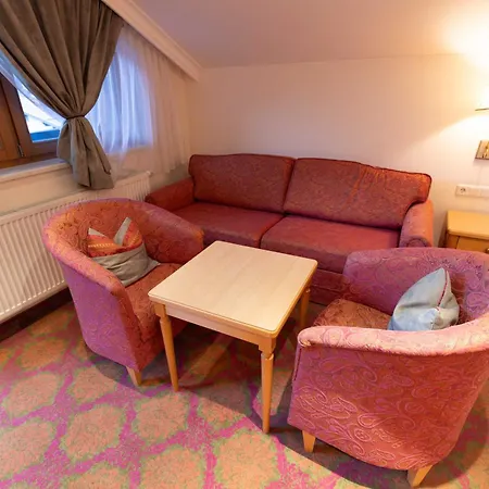 Heart Hotel Nordstern-2