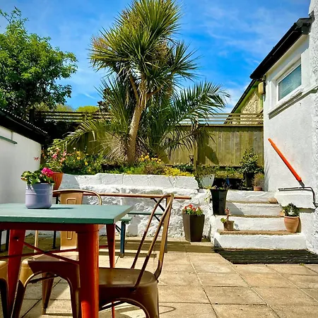Britannia House Vintage B&B Cornwall-2