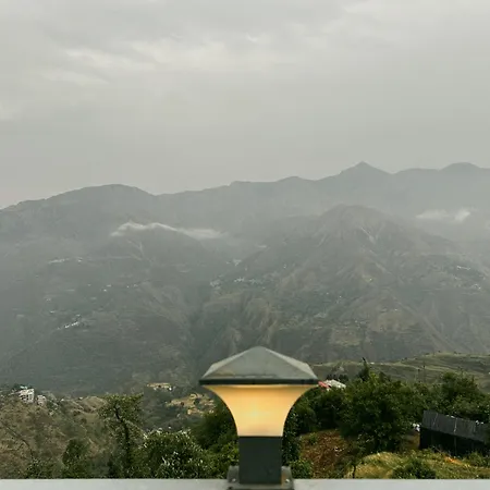 Queens Hill By Edge Mussoorie-3