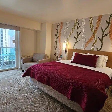 Ala Moana Hotel By Final Form-2