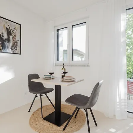 Das InnSight Appartementhaus - Appartements mit Küchen für Lang und Kurzzeitaufenthalte-2