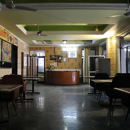 Hotel Mamta Vilas-3