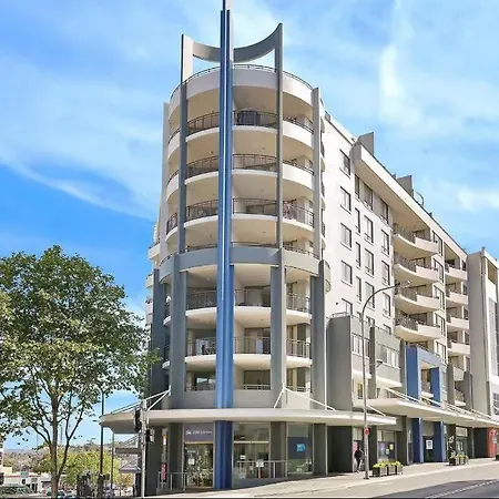 Cbd Penthouse Retreat - Stunning Ocean & City View-2