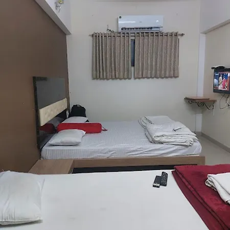 Hotel Shiv Parvati International, Solapur-3
