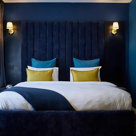 The Hendon House-2