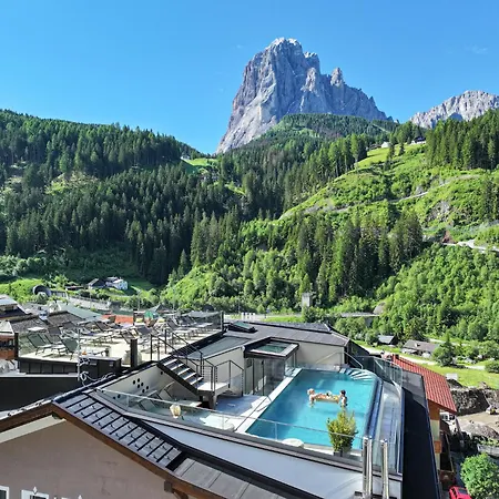 Hotel Touring Dolomites-2