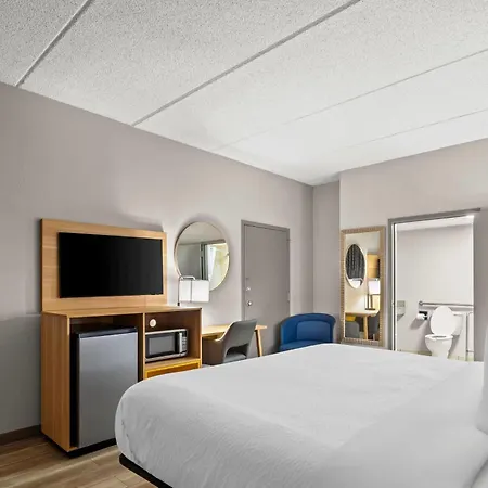 Days Inn By Wyndham Statesboro-2