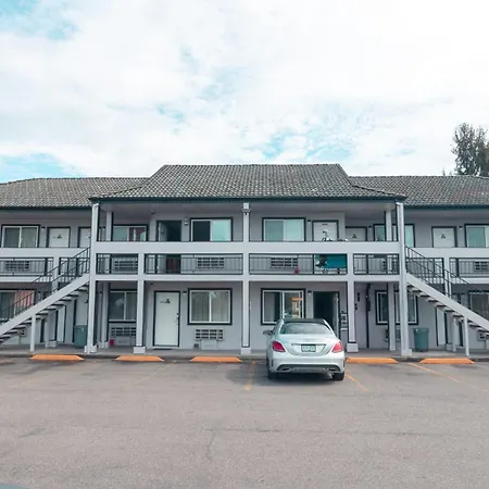 Sumner Motor Inn-3