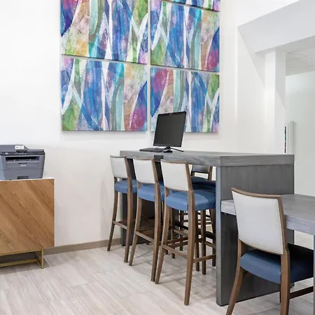 Best Western Plus Executive Hotel & Suites-2