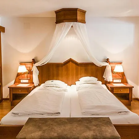 Wellnesshotel Mein Almhof Superior-3
