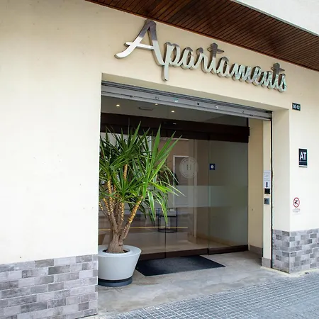 Apartamentos Comfort Calella-2