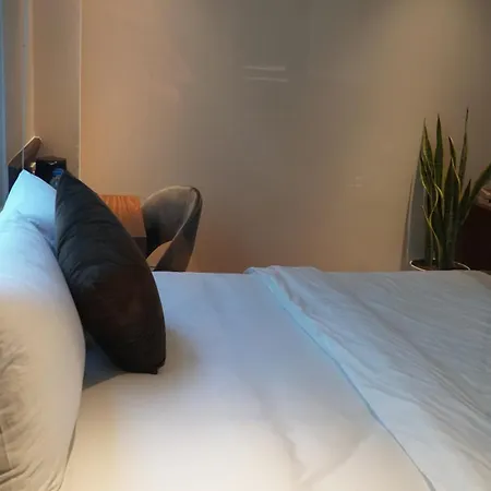 Bros Hotel-3
